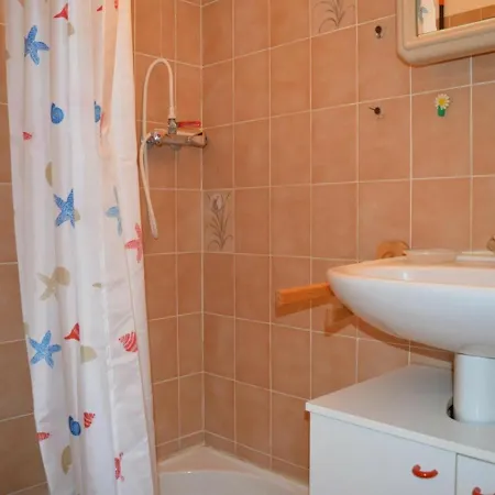 Sainte-maxime, 1 Piece, 4 Personnes - Fr-1-226-428 * Sainte-Maxime