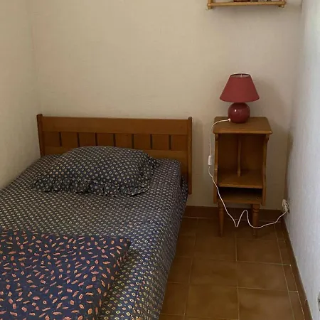 Sainte-maxime, 1 Piece, 4 Personnes - Fr-1-226-428